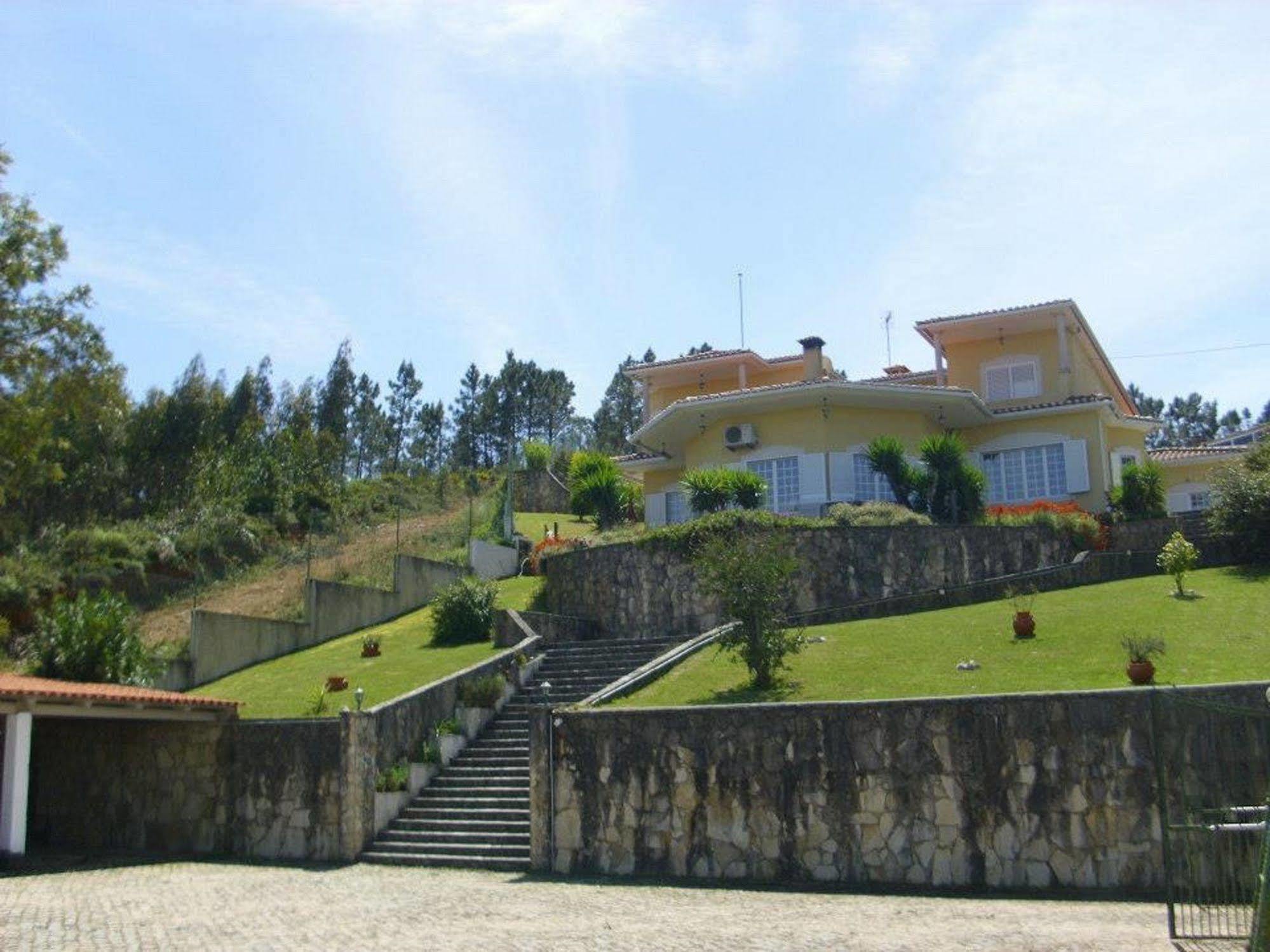 Casa Do Trovador Hotel Serra ภายนอก รูปภาพ